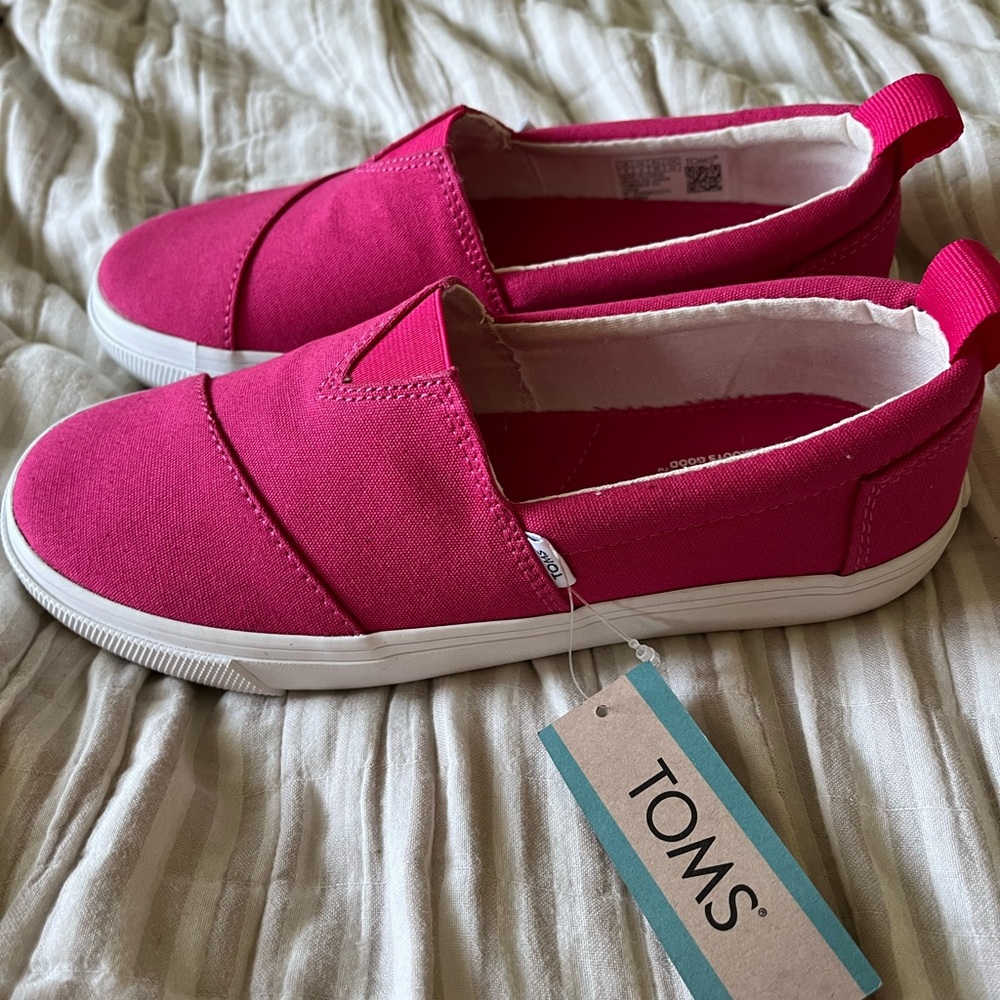 🩷  TOMS Alpargata Girls Youth Size 3 Slip On Shoes Hot Pink